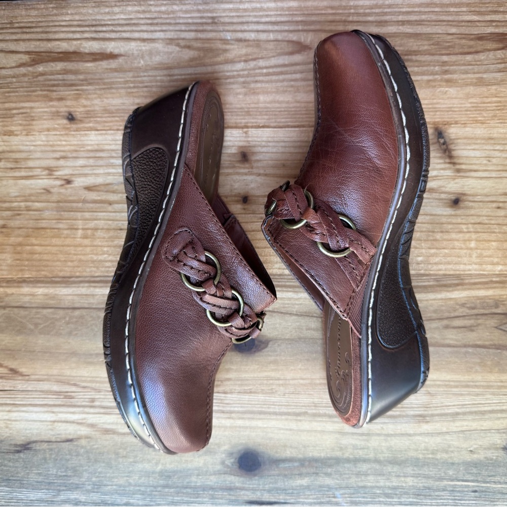 BARE TRAPS Brown Leather Clogs - Picture 3 of 7